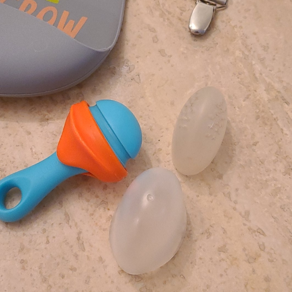 Baby Self Feeder, Pacifiers and Clips, & Bib - Picture 10 of 11